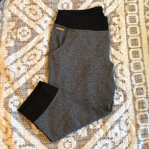 Lolë Capri jogger leggings | Size M